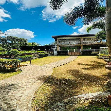 Oyo 1067 Villa Sofia At Silang Tagaytay City Exteriör bild