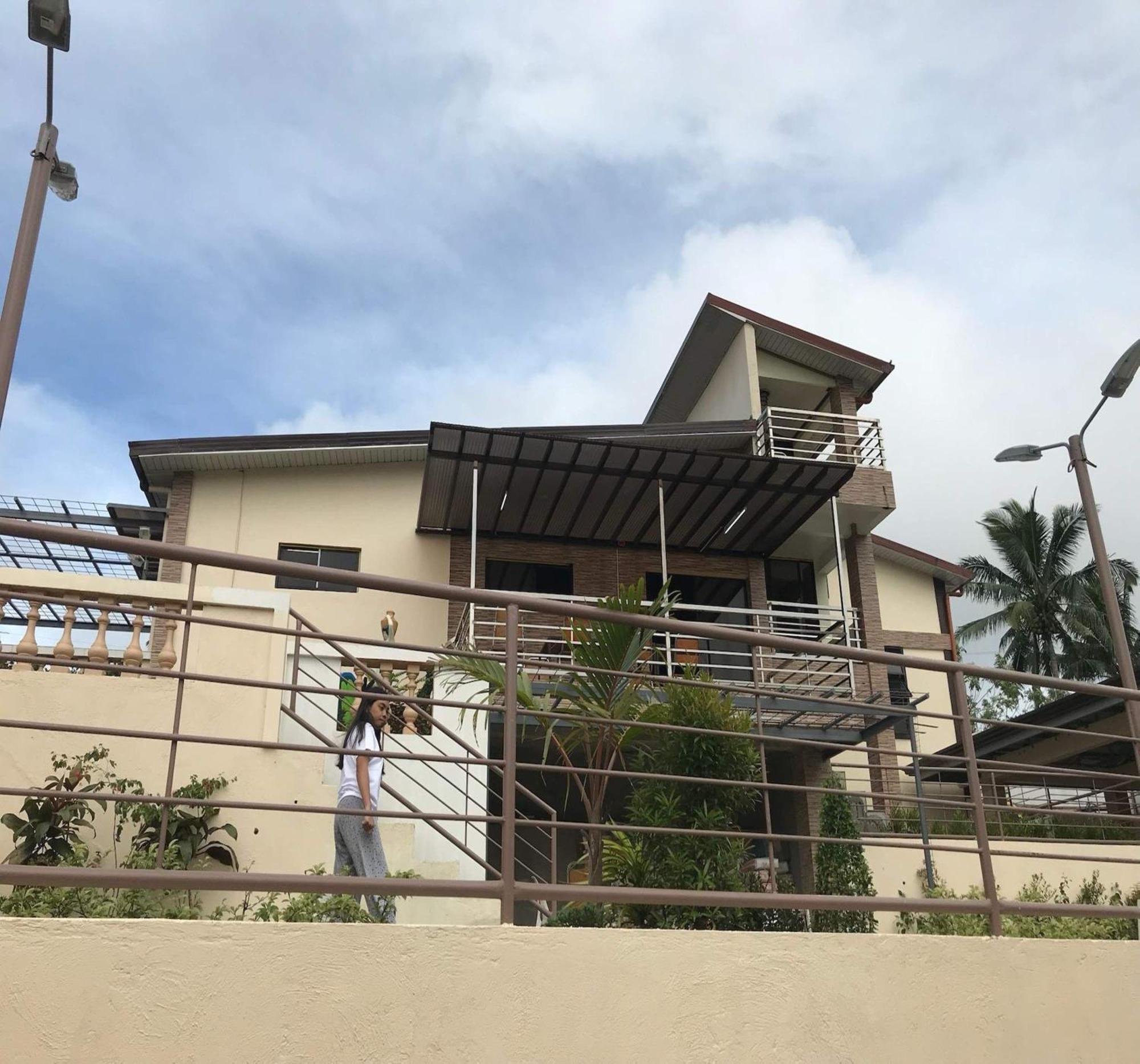 Oyo 1067 Villa Sofia At Silang Tagaytay City Exteriör bild