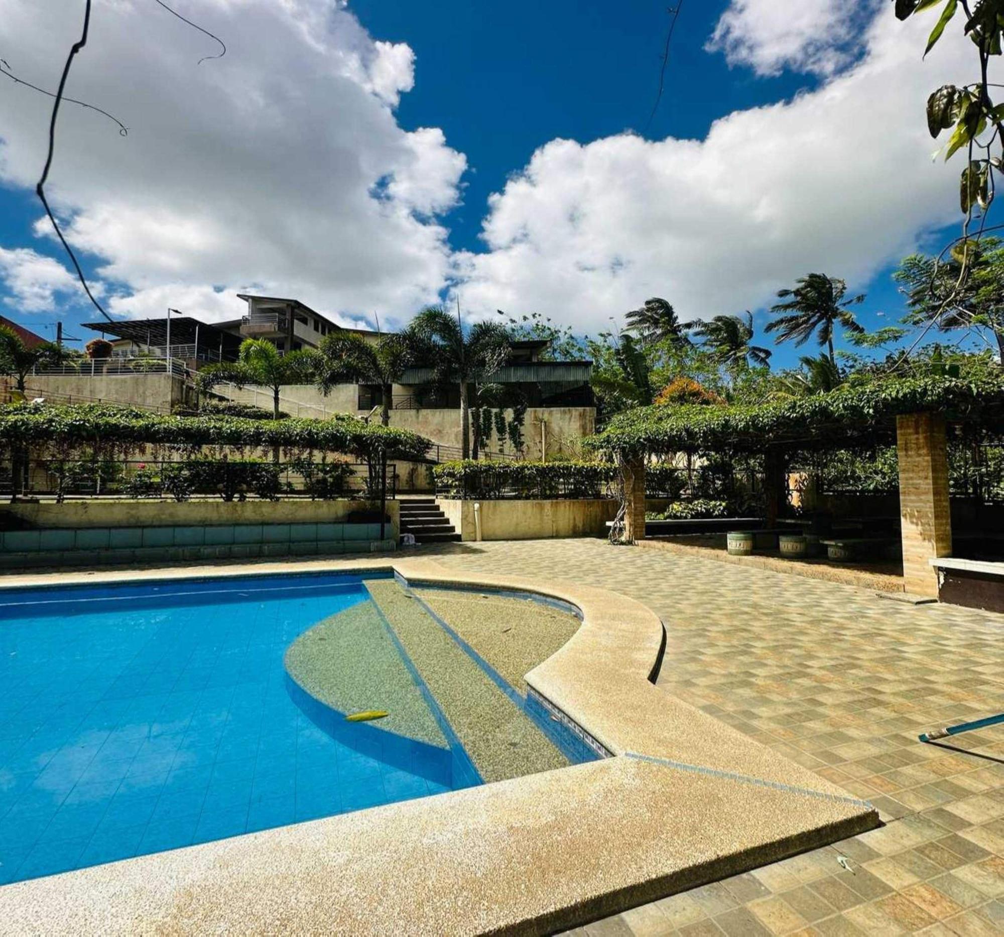 Oyo 1067 Villa Sofia At Silang Tagaytay City Exteriör bild