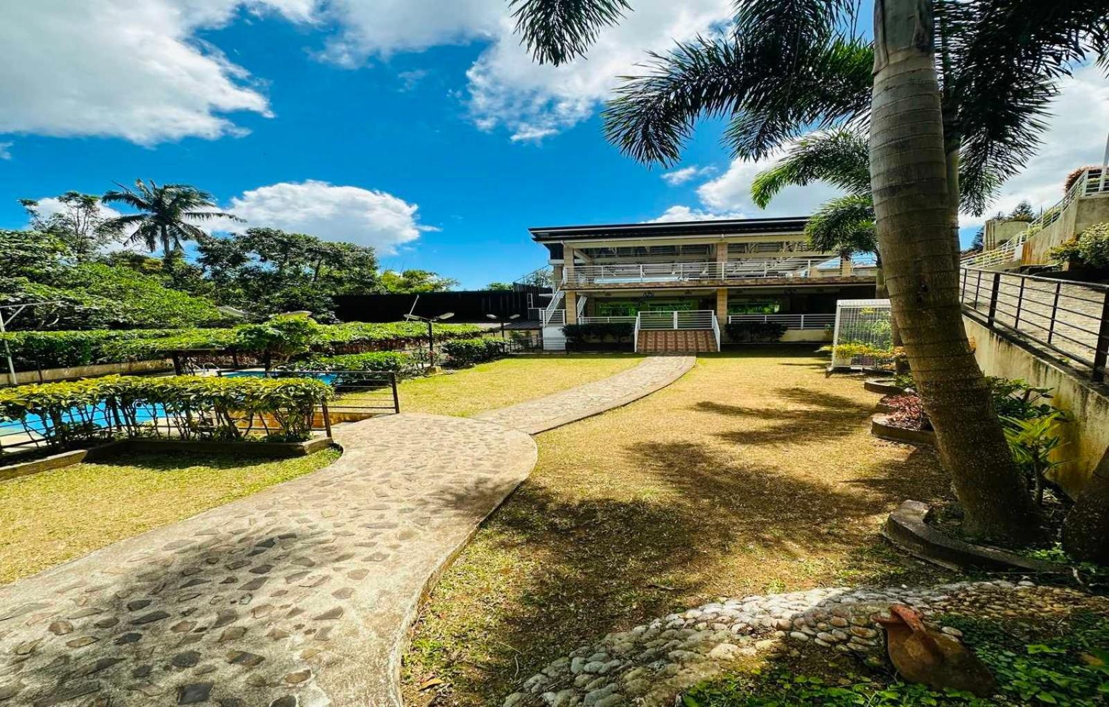Oyo 1067 Villa Sofia At Silang Tagaytay City Exteriör bild